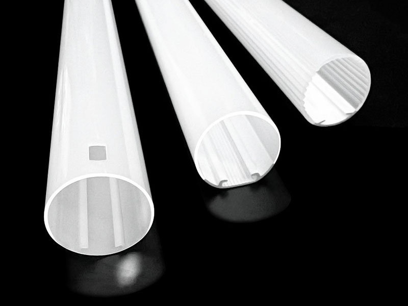 Extruderad lamphussats